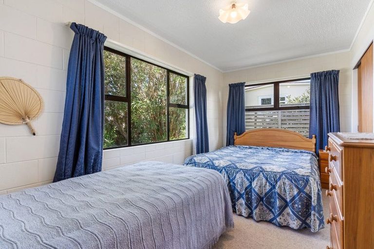 Photo of property in 115 Linton Crescent, Whangamata, 3620