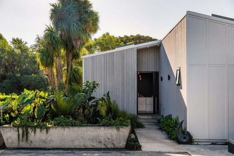 Photo of property in 51 Grant Road, Whataupoko, Gisborne, 4010