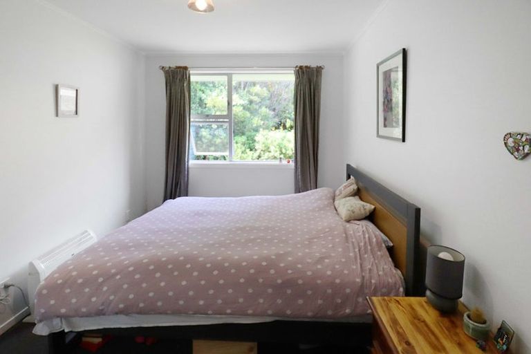 Photo of property in 103a Wyndrum Avenue, Waterloo, Lower Hutt, 5011