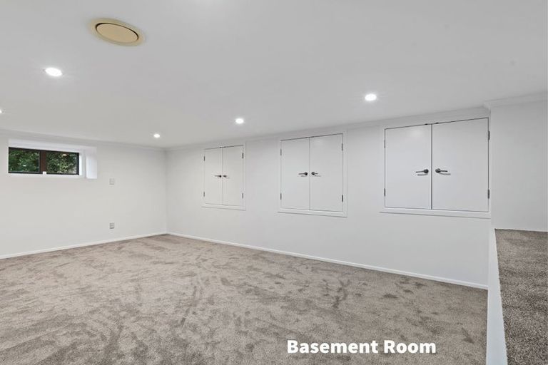 Photo of property in 281 Riverhead Road, Riverhead, 0892