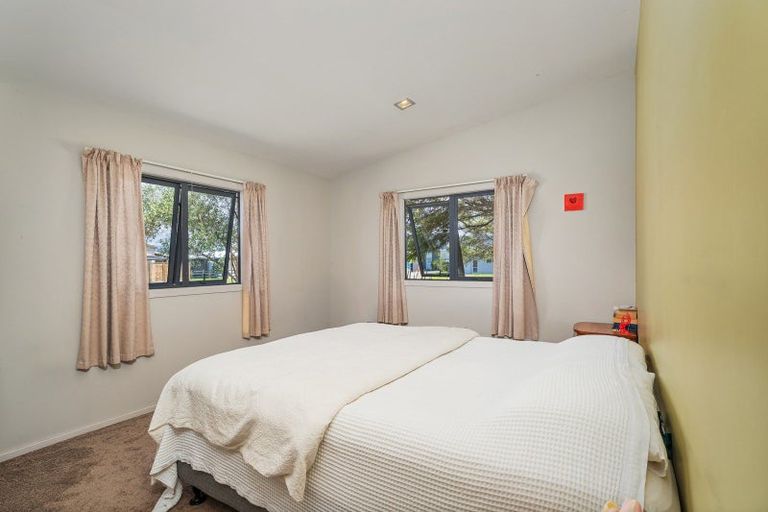 Photo of property in 5 Rena Place, Whitianga, 3510