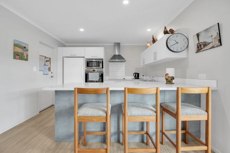 Photo of property in 63 Darlington Street, Ngatea, 3503