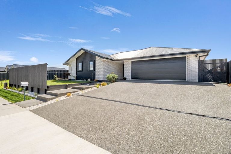Photo of property in 17 Lusk Street, Rangiora, 7400