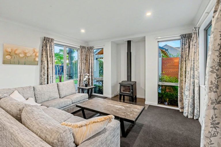 Photo of property in 8 Simms Lane, West Melton, 7618