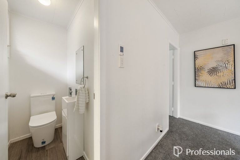 Photo of property in 86 Holborn Drive, Stokes Valley, Lower Hutt, 5019
