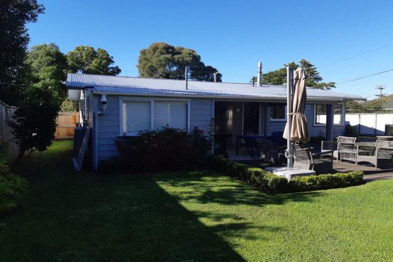 Photo of property in 102 East Street, Greytown, 5712