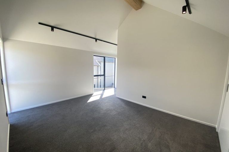 Photo of property in 39 Casterway Crescent, Jacks Point, 9371