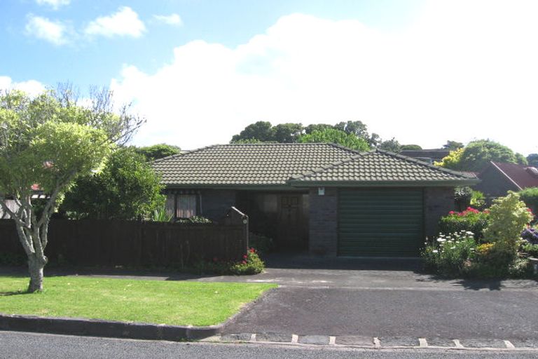 Photo of property in 8 Dunkerron Avenue, Epsom, Auckland, 1051