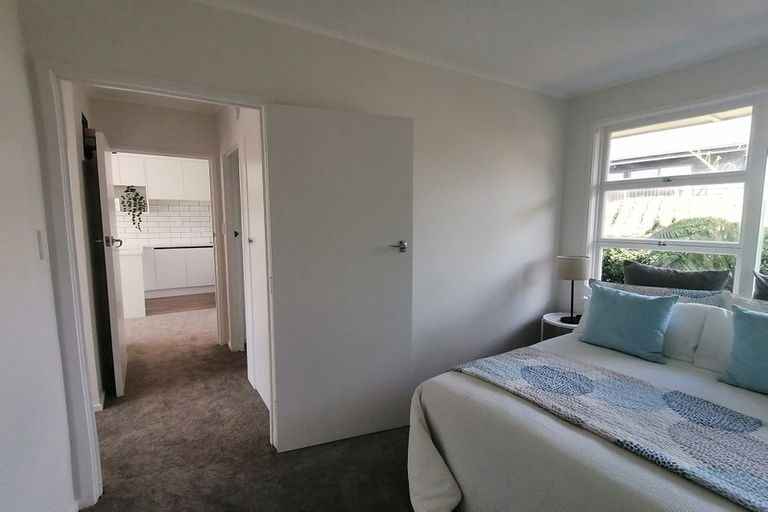Photo of property in 3/240 Hurstmere Road, Takapuna, Auckland, 0622