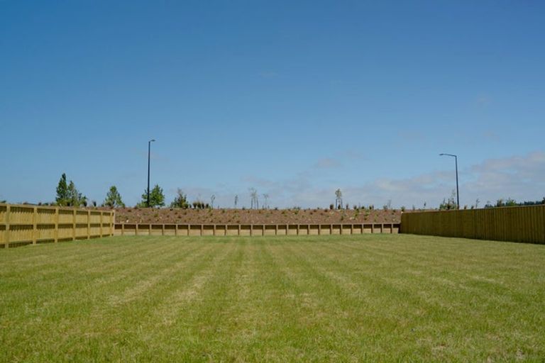 Photo of property in 5 Knighton Drive, West Melton, 7676