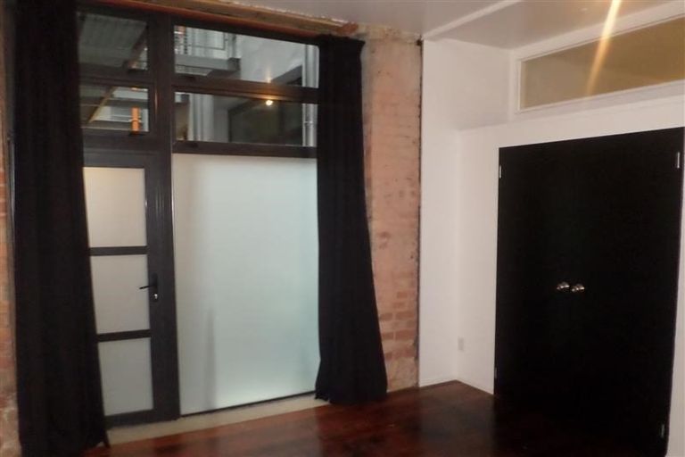 Photo of property in 2/20 Egmont Street, Te Aro, Wellington, 6011