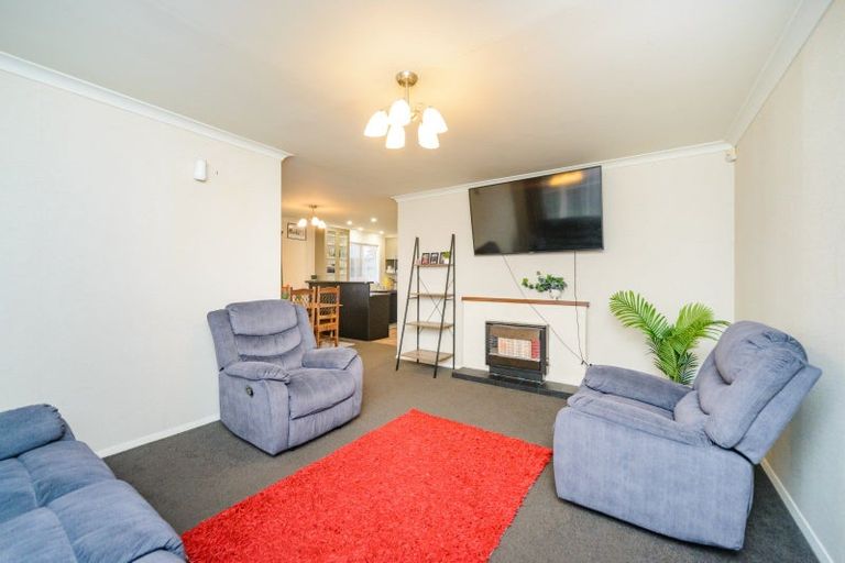 Photo of property in 186 Tremaine Avenue, Westbrook, Palmerston North, 4412