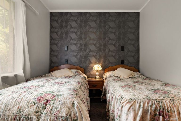 Photo of property in 64 Adams Road South, Pukekohe, 2676