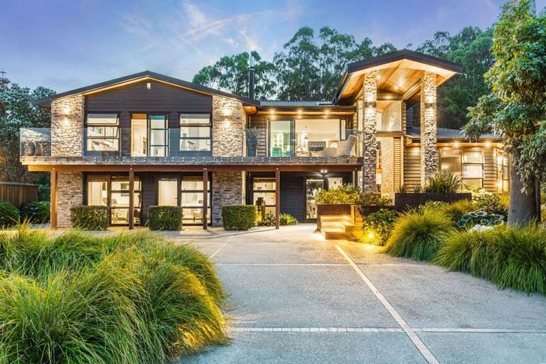 Photo of property in 1079 Kahikatea Flat Road, Waitoki, Kaukapakapa, 0871