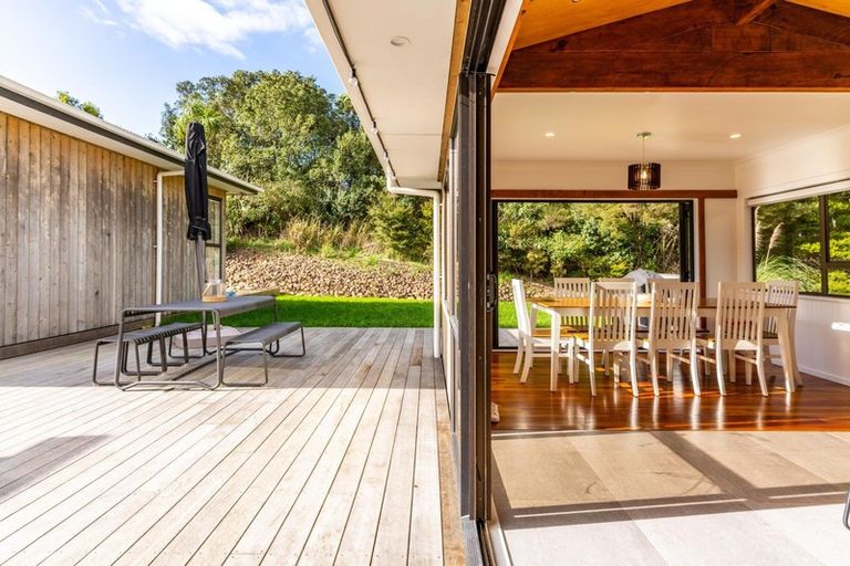 Photo of property in 143 Mclean Road, Waipu, 0582