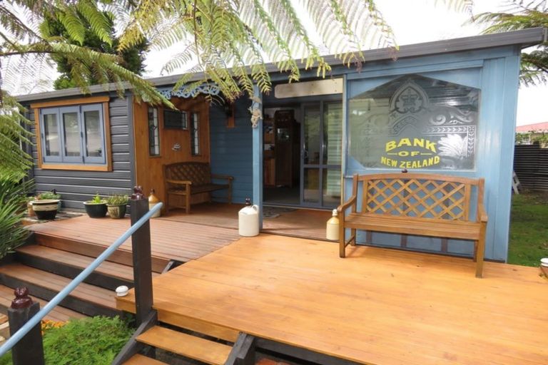 Photo of property in 3 Kupe Street, Carters Beach, Westport, 7825