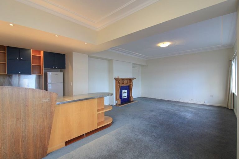 Photo of property in Olympus Flats, 1/280 Oriental Parade, Oriental Bay, Wellington, 6011