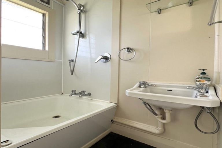 Photo of property in 75 Stephenson Street, Blenheim, 7201
