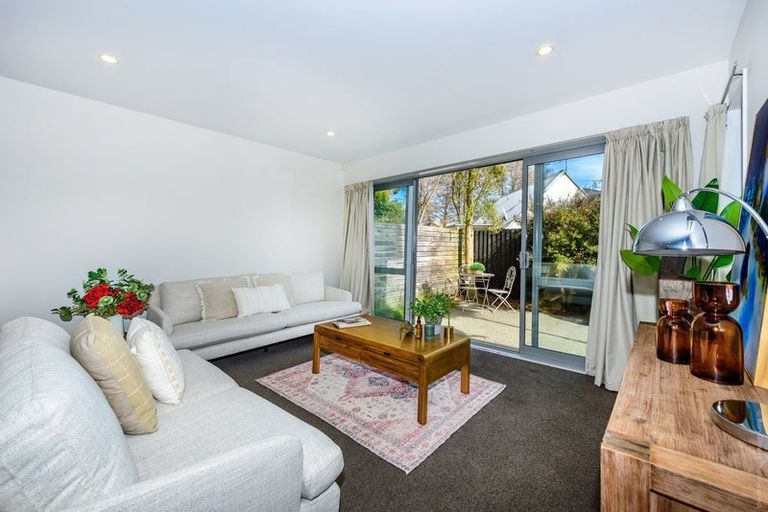 Photo of property in 2/89 Poulson Street, Addington, Christchurch, 8024