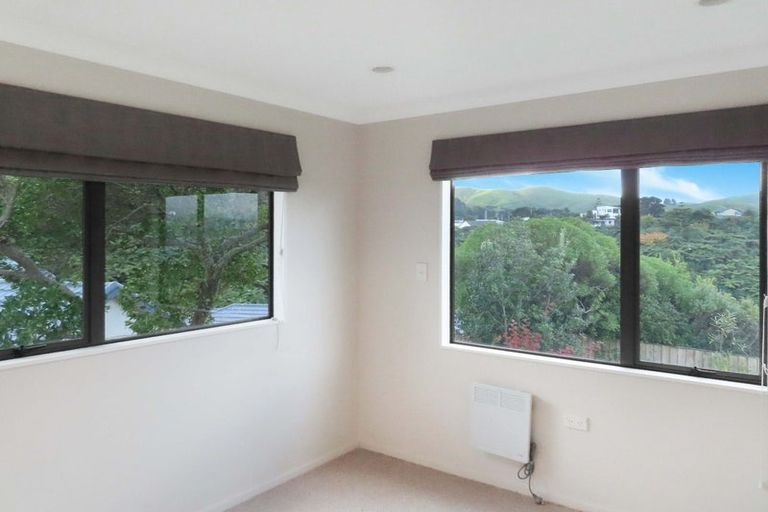Photo of property in 122 Redvers Drive, Belmont, Lower Hutt, 5010