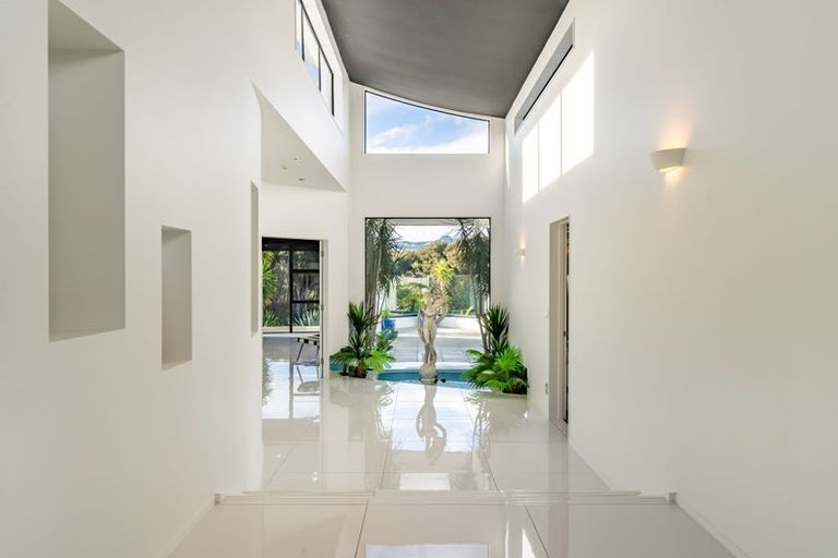 Photo of property in 1 Young Nicks Lane, Whitby, Porirua, 5024