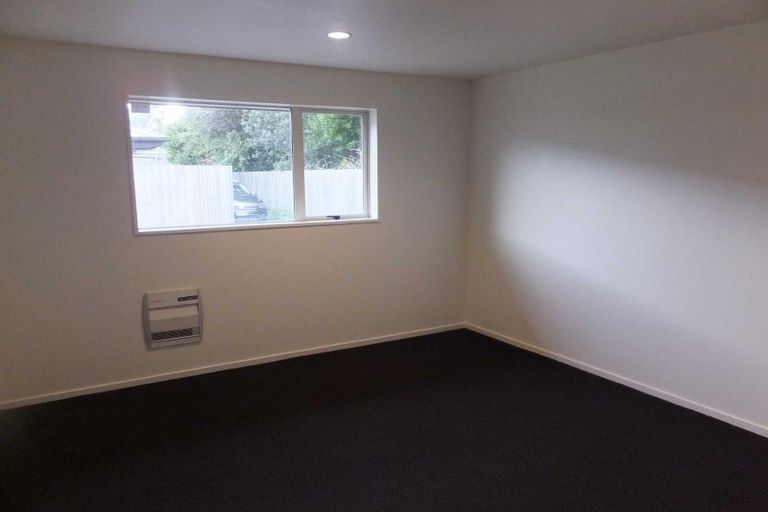 Photo of property in 301 Riccarton Road, Upper Riccarton, Christchurch, 8041