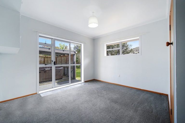 Photo of property in 5 Dell Way, Bucklands Beach, Auckland, 2014