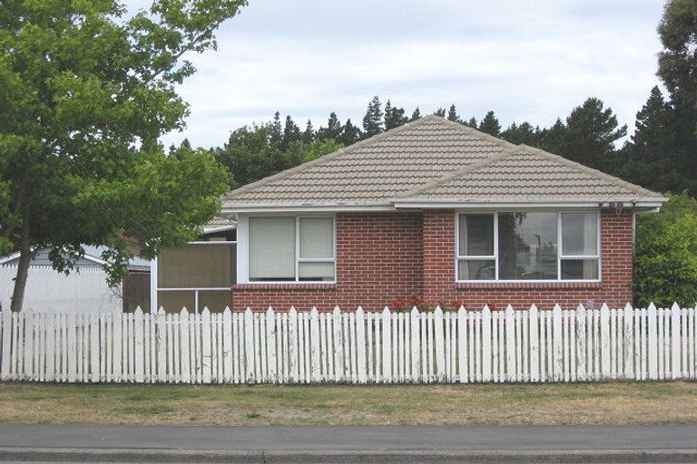 Photo of property in 426 Bower Avenue, Parklands, Christchurch, 8083