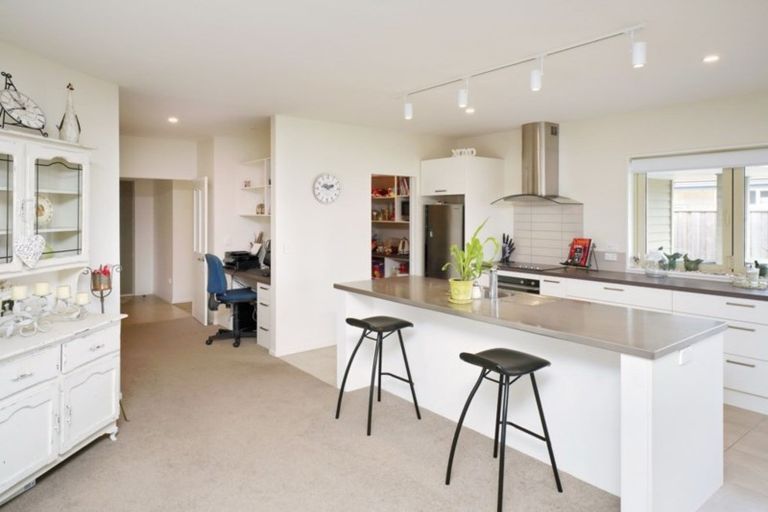 Photo of property in 11 Pakura Street, Pegasus, 7612