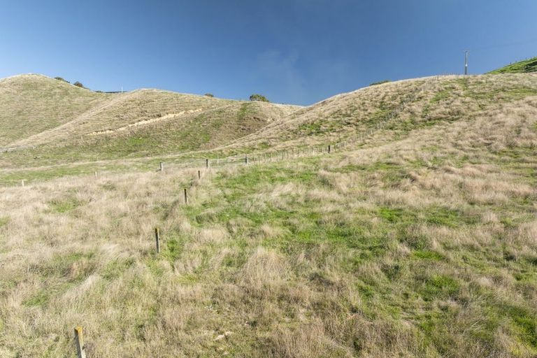 Photo of property in 37 Hitiri Road, Kinloch, Taupo, 3377