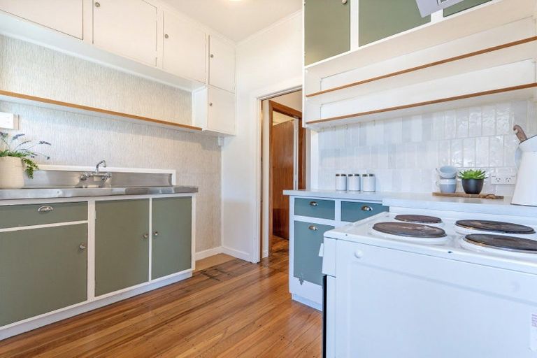 Photo of property in 8 Macdonald Street, Te Hapara, Gisborne, 4010