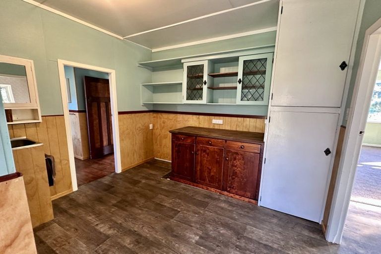 Photo of property in 254 Mangaonga Road, Ahititi, Urenui, 4378