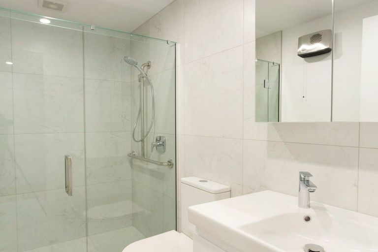 Photo of property in 3/171 Centaurus Road, Saint Martins, Christchurch, 8022