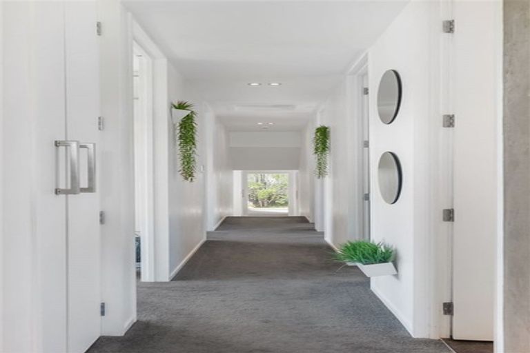 Photo of property in 1 Luke Place, Otara, Auckland, 2023