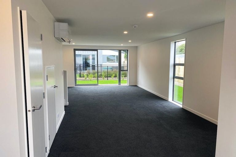 Photo of property in 1/130 Richmond Street, Petone, Lower Hutt, 5012
