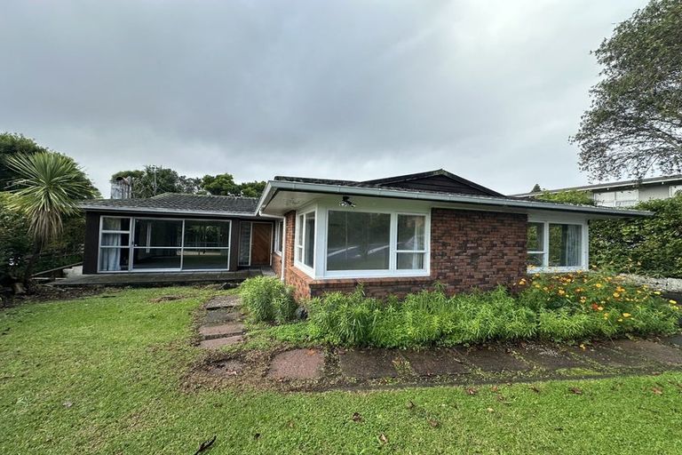 Photo of property in 91 Daffodil Street, Titirangi, Auckland, 0604