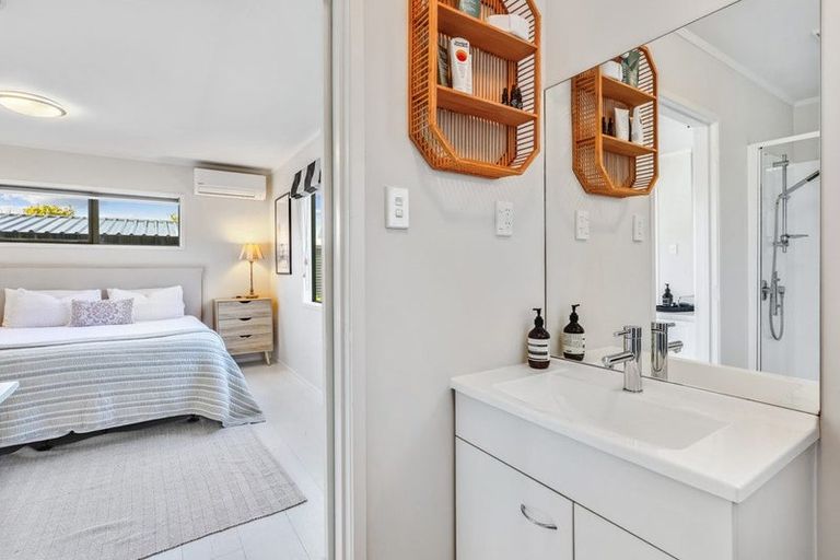 Photo of property in 26a Old Waipu Road, Mangawhai, 0505