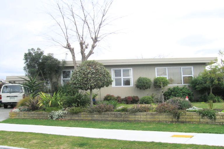 Photo of property in 41 Hammond Road, Taradale, Napier, 4112