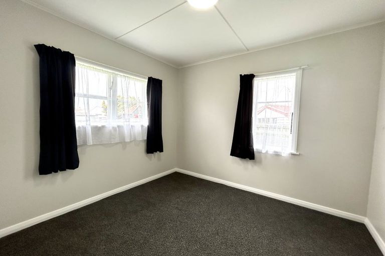 Photo of property in 18 Wallace Crescent, Glenholme, Rotorua, 3010