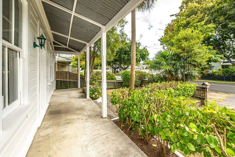Photo of property in 35 Halswell Street, Whanganui, 4500