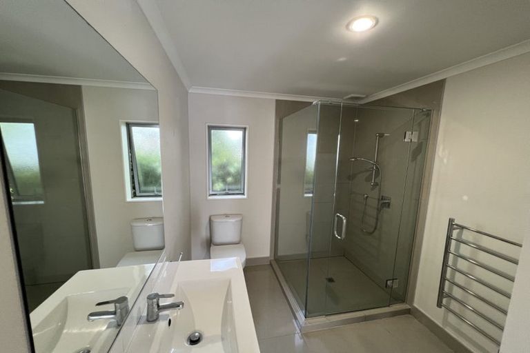 Photo of property in 3 Keldale Place, Forrest Hill, Auckland, 0620