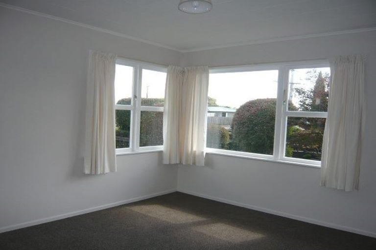 Photo of property in 150 Sandwich Road, St Andrews, Hamilton, 3200