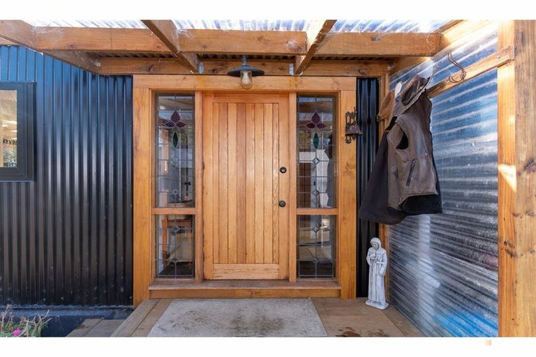 Photo of property in 32 Willowbridge Settlement Road, Waimate, 7980