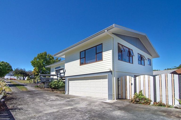 Photo of property in 29 Puriri Crescent, Lansdowne, Masterton, 5810