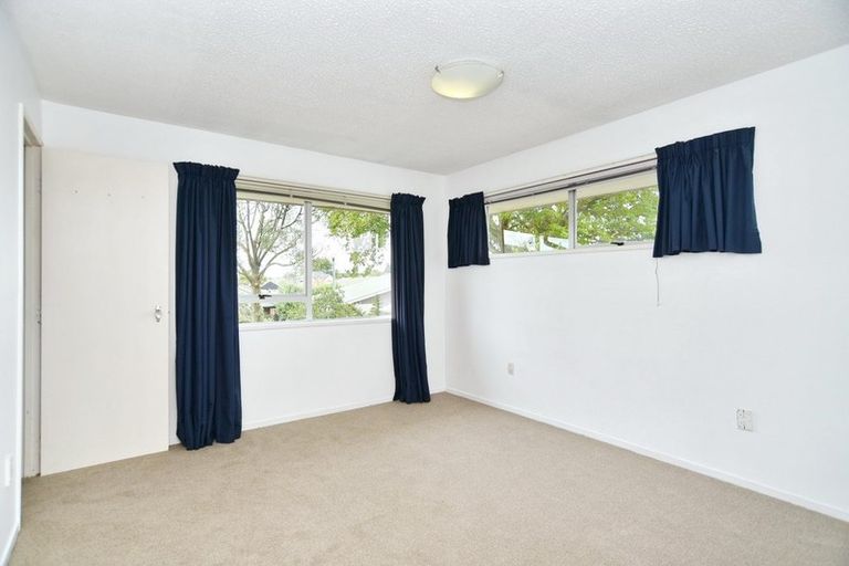 Photo of property in 1/10 Rachel Place, Avonhead, Christchurch, 8042