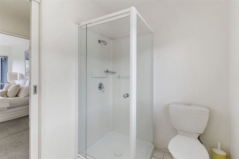 Photo of property in 2/110 Nayland Street, Sumner, Christchurch, 8081