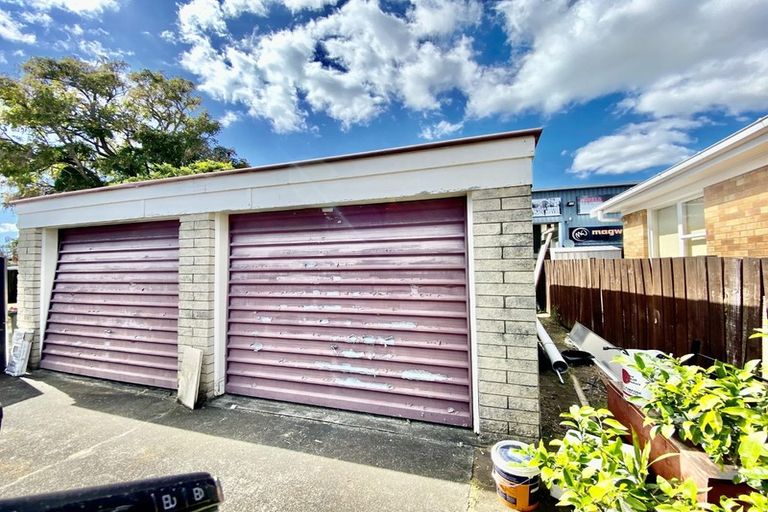 Photo of property in 5 Ihaka Place, Papatoetoe, Auckland, 2104