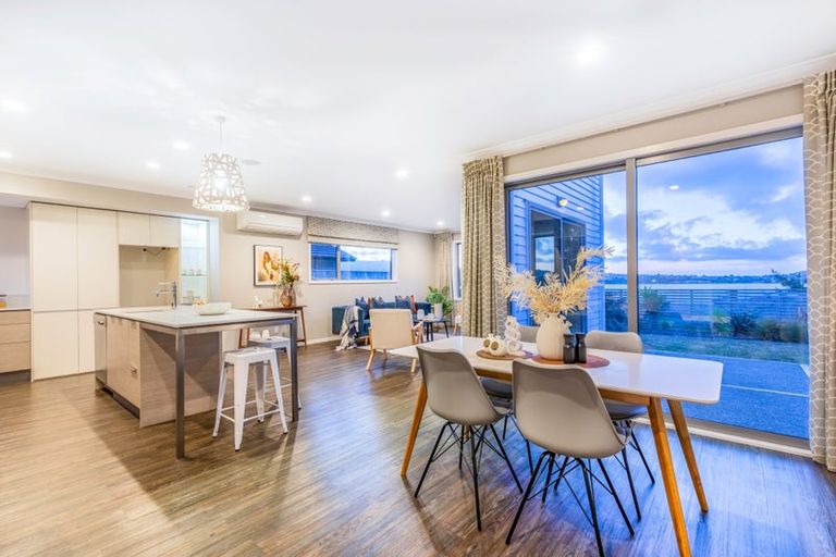 Photo of property in 2 John Burke Drive, Aotea, Porirua, 5024