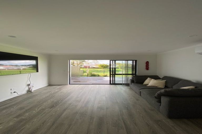 Photo of property in 15e Sealord Place, Manurewa, Auckland, 2102