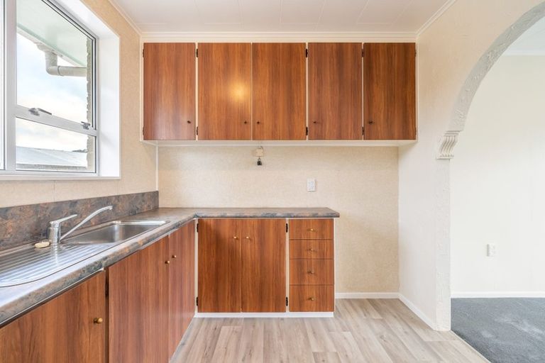 Photo of property in 309b Wellington Road, Wainuiomata, Lower Hutt, 5014